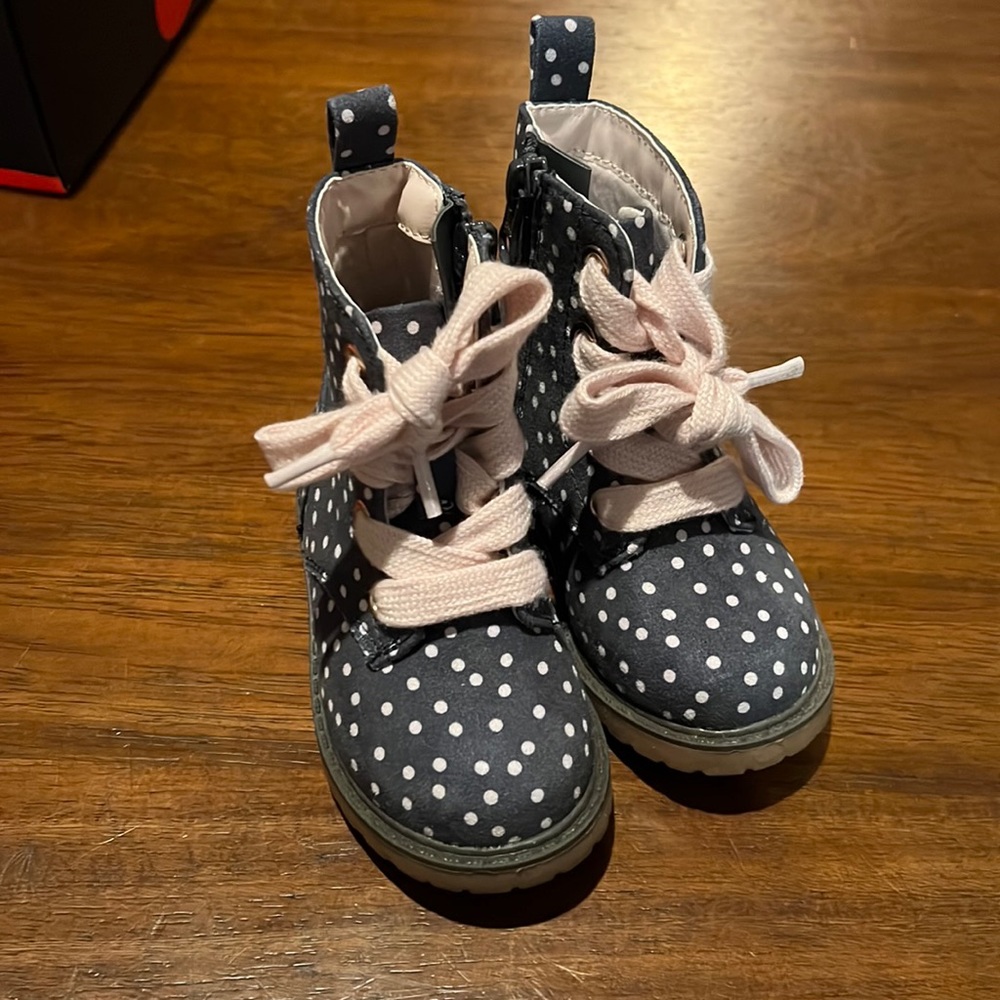 Toddler Girls’ Giovanna Lace-Up Zipper Combat Boots (Charcoal Grey)